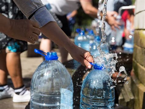 catholic nonprofits that provide clean water|10 Faith.